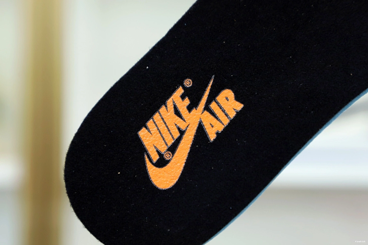 OG HIGH 1 'SHATTERED JORDAN AIR RETRO 3.0' BACKBOARD 0210